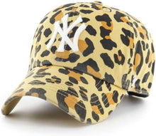 Load image into Gallery viewer, 47 Brand New York Yankees Women's Bagheera Clean Up Hat
