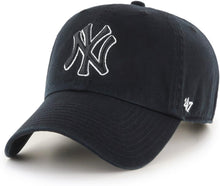 Load image into Gallery viewer, 47 Brand New York Yankees Black Clean Up Hat
